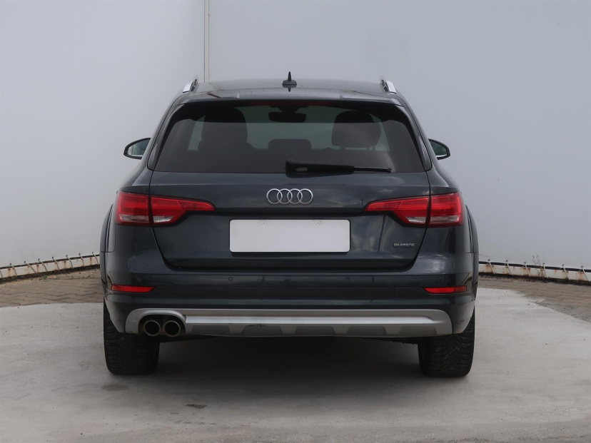 Audi A4 Allroad, 2017