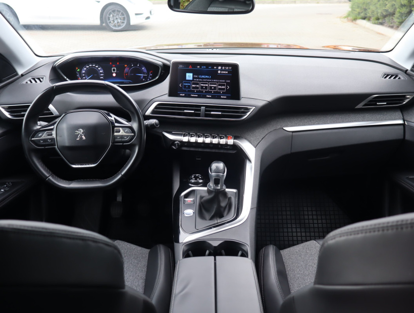 Peugeot 3008, 2017