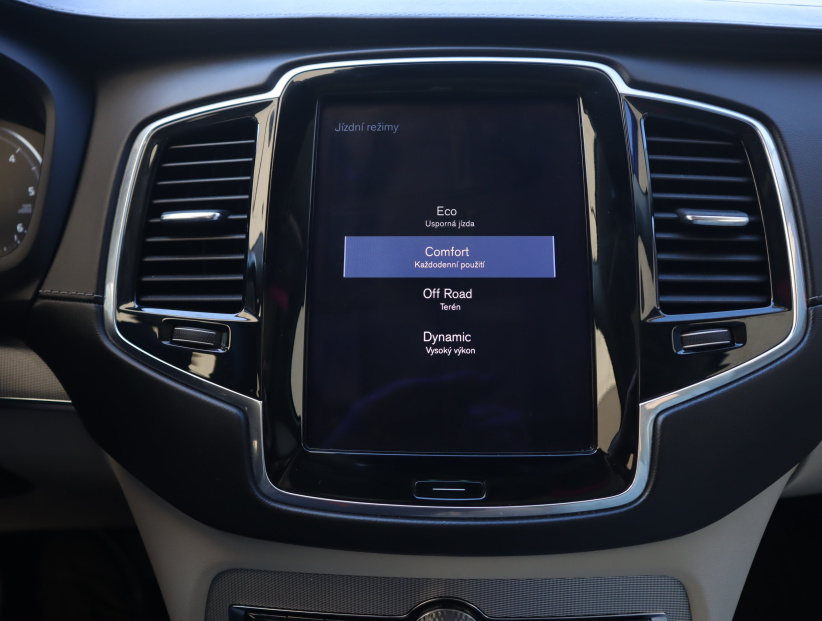 Volvo XC90, 2017