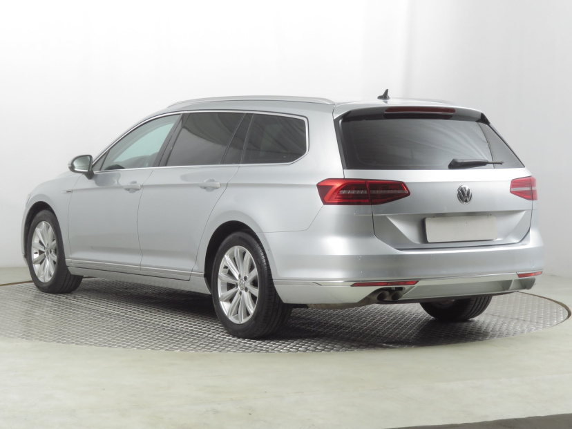 Volkswagen Passat, 2017