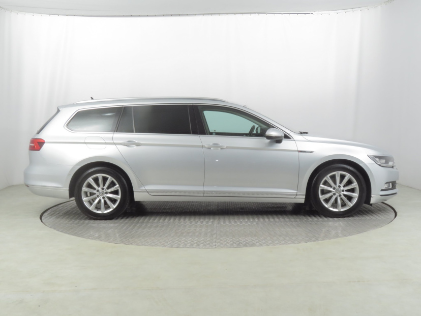 Volkswagen Passat, 2017