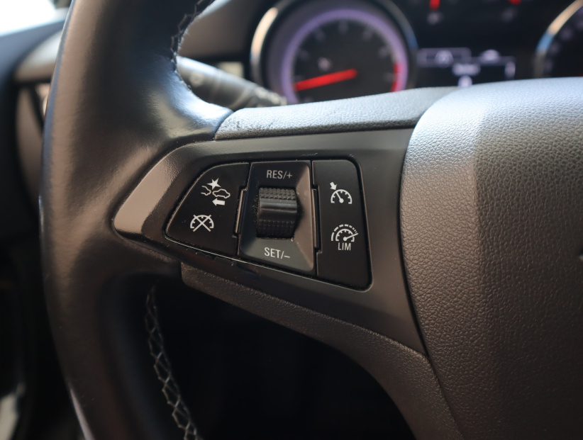 Opel Astra, 2016