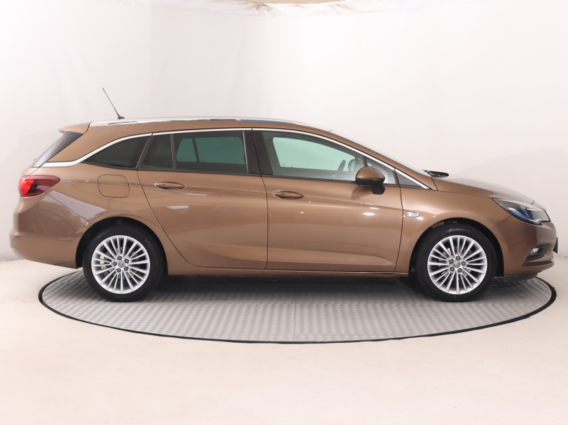Opel Astra, 2016