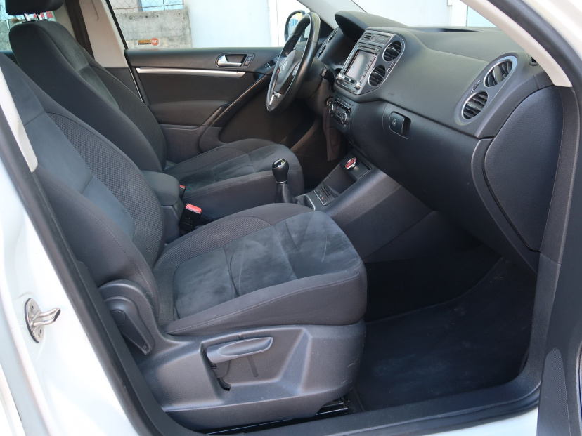 Volkswagen Tiguan, 2014