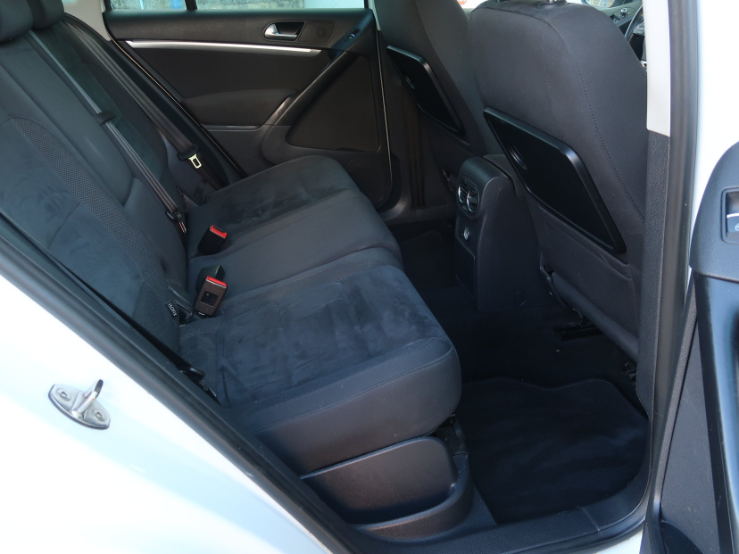 Volkswagen Tiguan, 2014