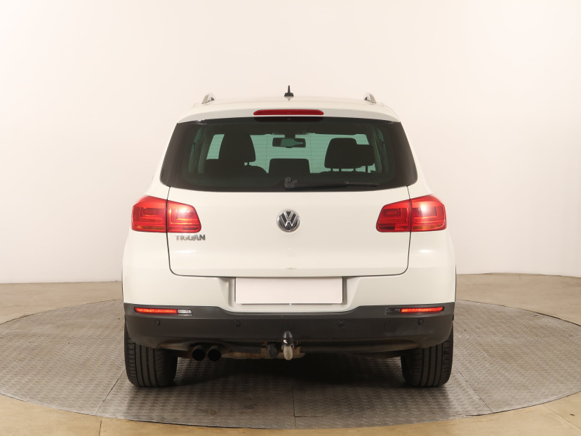 Volkswagen Tiguan, 2014