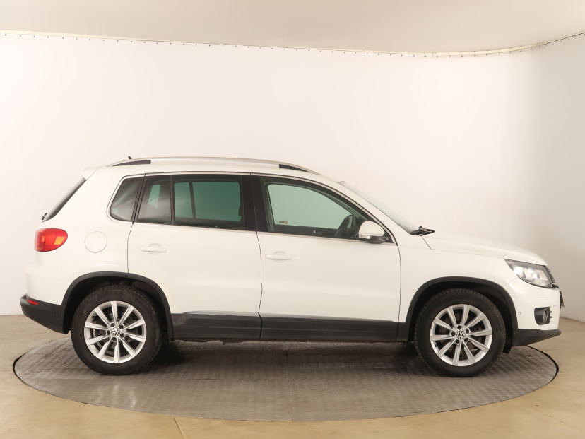 Volkswagen Tiguan, 2014