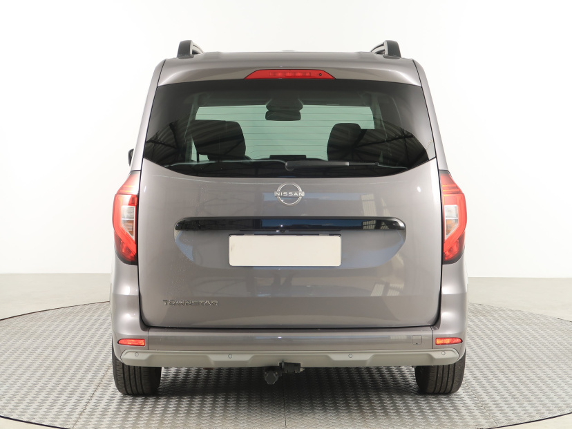 Nissan Townstar, 2024