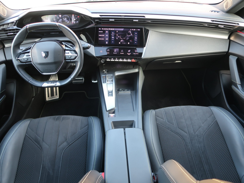 Peugeot 408, 2024