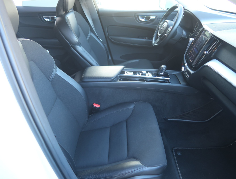 Volvo XC60, 2021