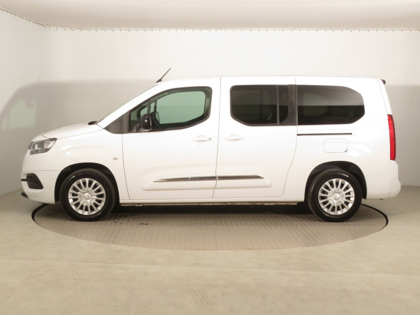 Toyota ProAce City Verso, 2024