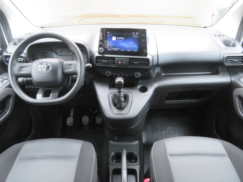 Toyota ProAce City Verso, 2024