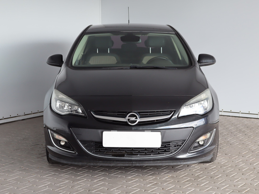 Opel Astra, 2014