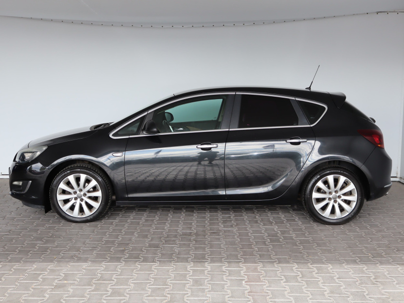 Opel Astra, 2014