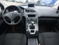 Peugeot 5008, 2011