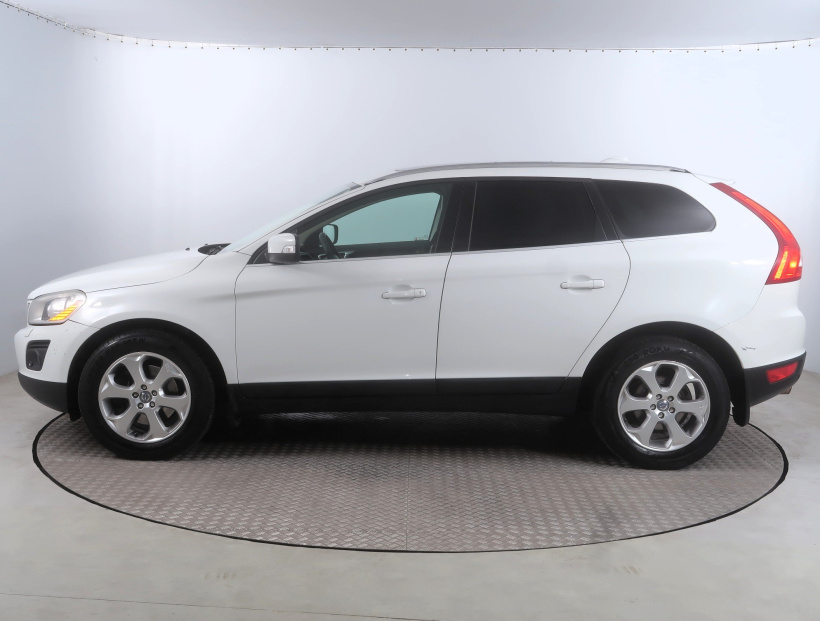 Volvo XC60, 2009