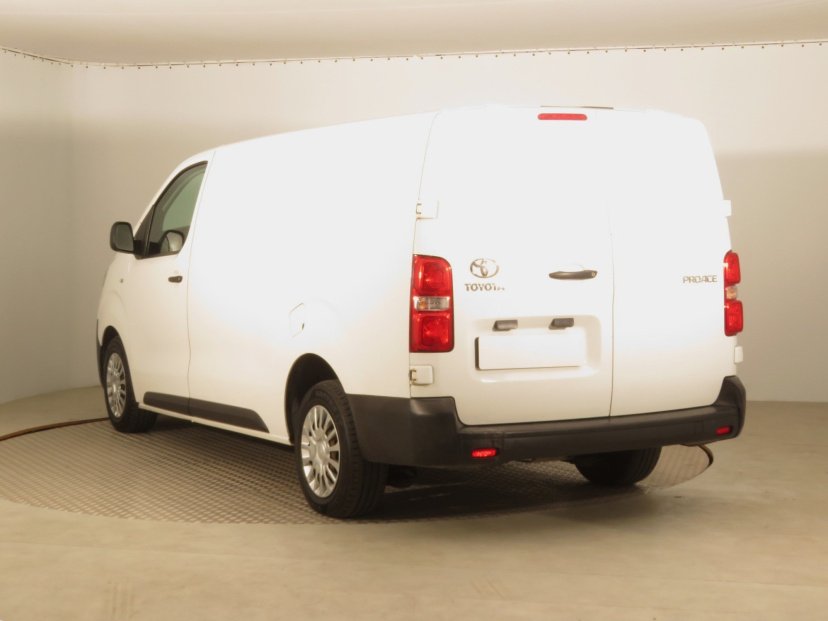 Toyota ProAce, 2021
