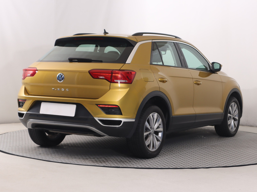 Volkswagen T-Roc, 2020