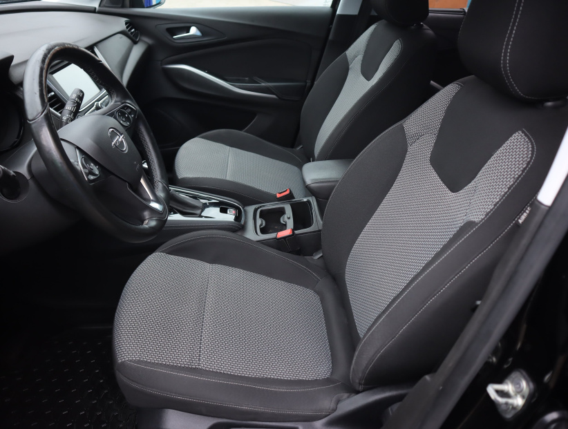 Opel Grandland, 2019