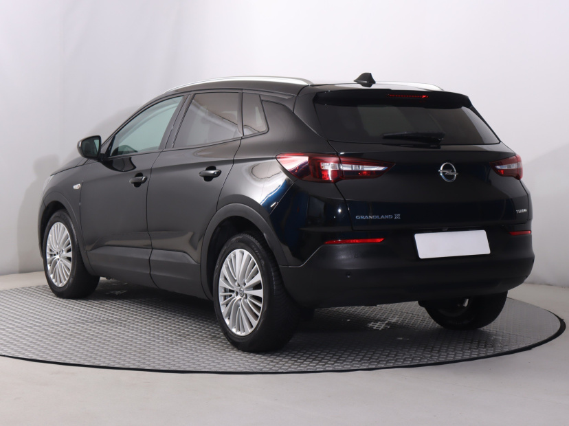 Opel Grandland, 2019
