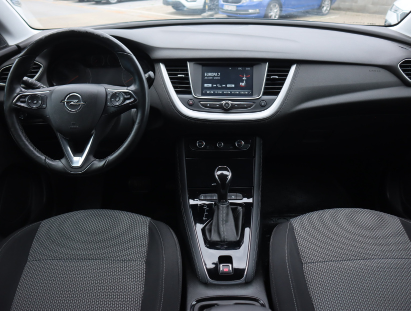 Opel Grandland, 2019