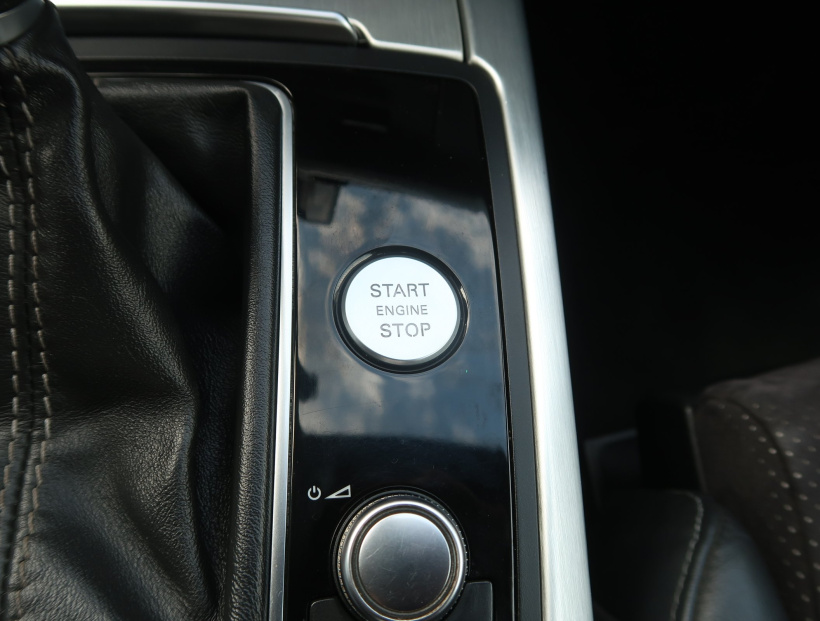Audi A6, 2012