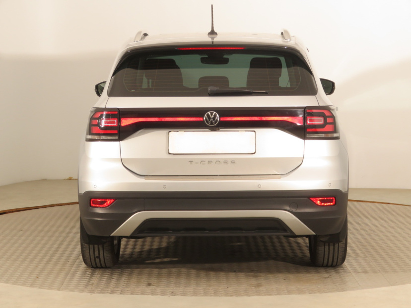 Volkswagen T-Cross, 2022