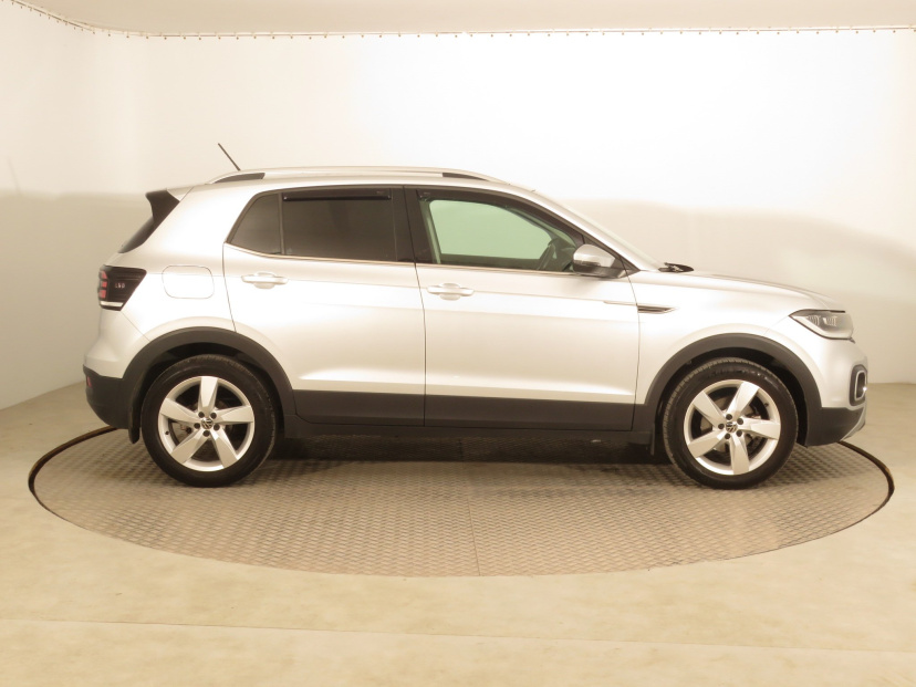 Volkswagen T-Cross, 2022
