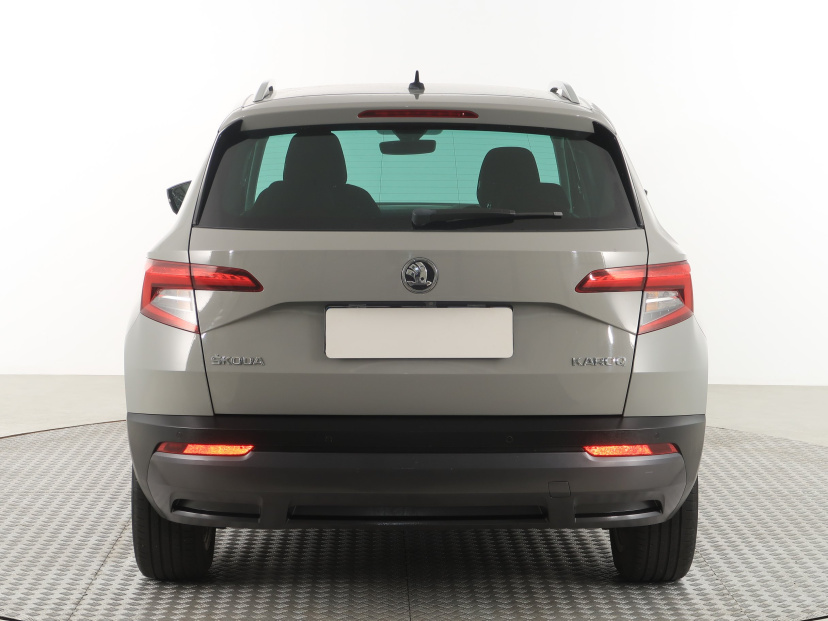 Škoda Karoq, 2018