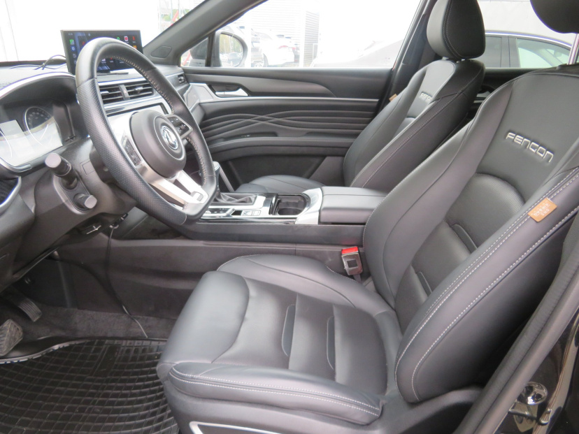 Dongfeng Fengon 5, 2023