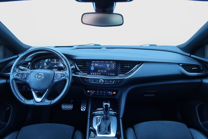 Opel Insignia, 2021