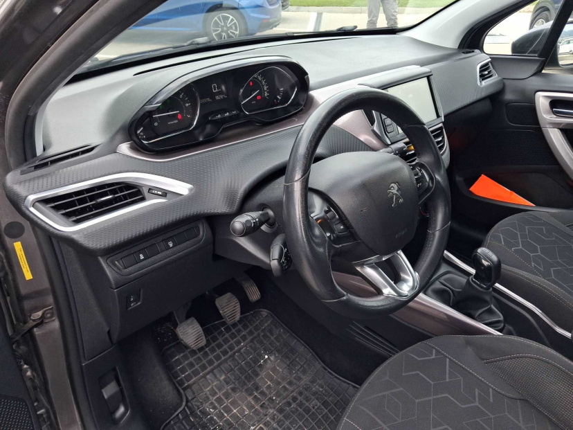 Peugeot 2008, 2014
