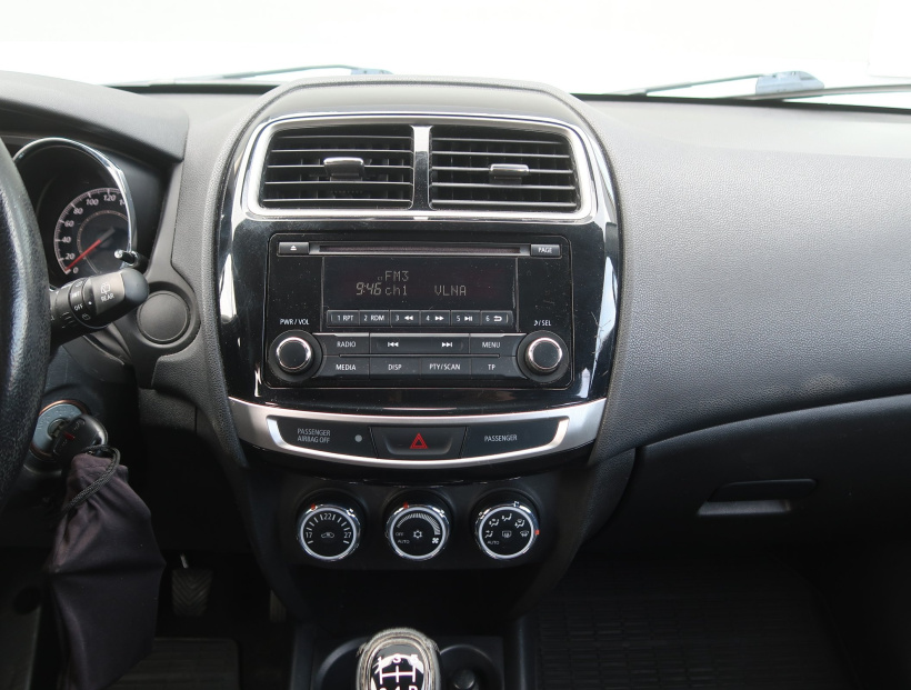 Mitsubishi ASX, 2016