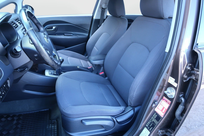 Kia Rio, 2012