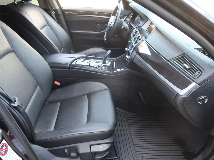 BMW 5, 2013