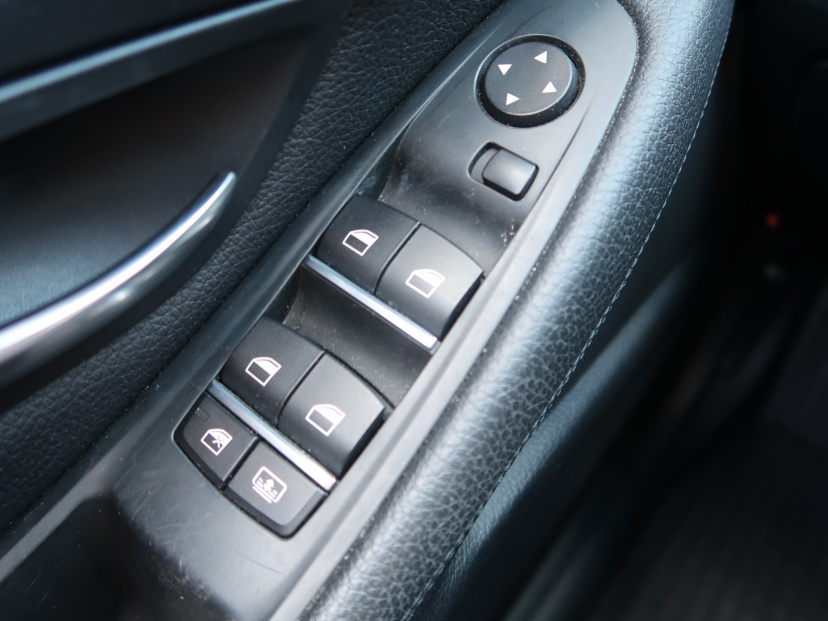 BMW 5, 2013