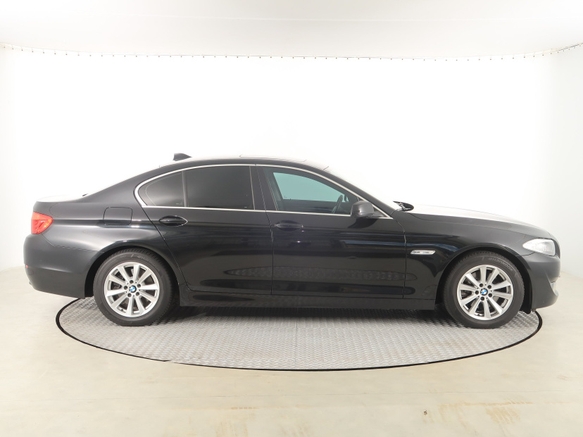 BMW 5, 2013