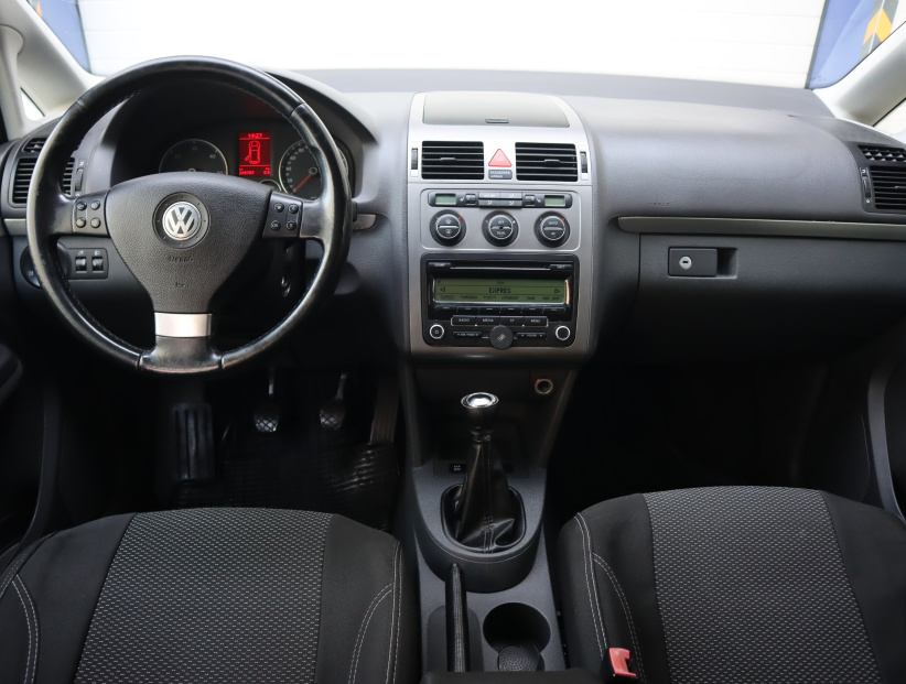 Volkswagen Touran, 2008