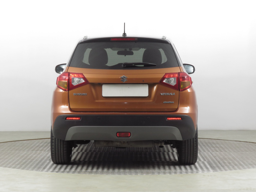 Suzuki Vitara, 2016