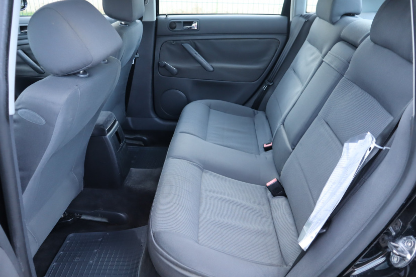 Volkswagen Passat, 2004