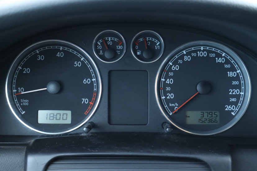 Volkswagen Passat, 2004