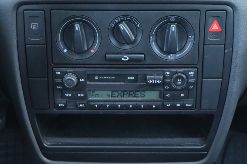 Volkswagen Passat, 2004