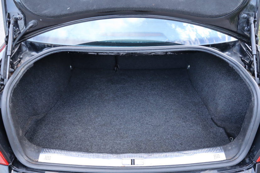 Volkswagen Passat, 2004