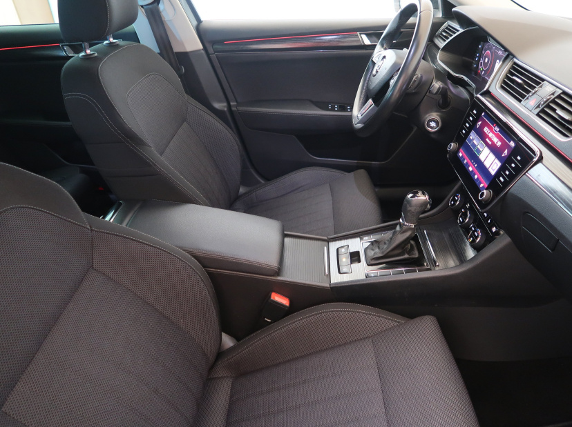 Škoda Superb, 2019