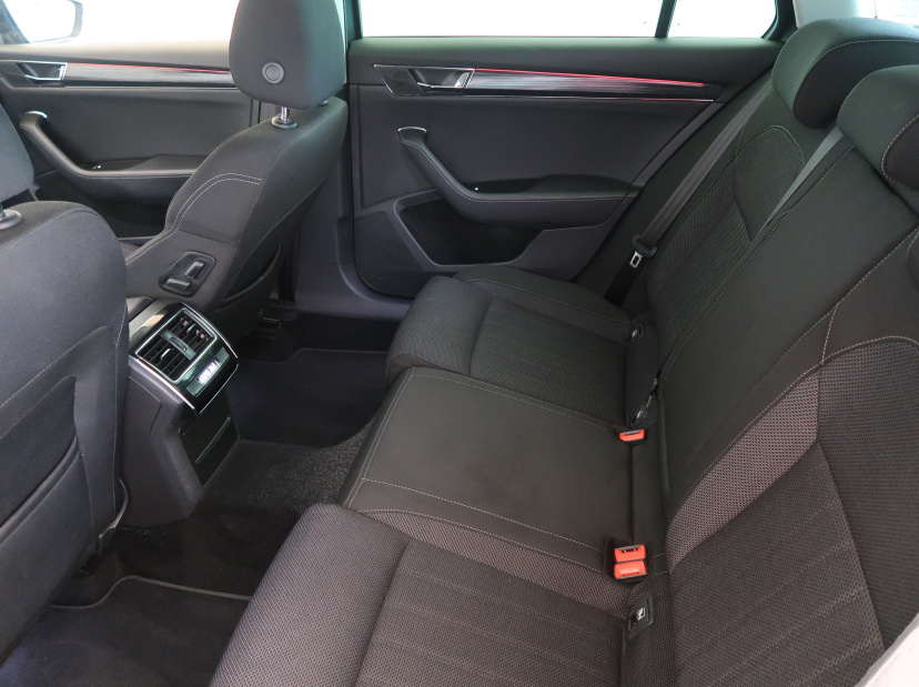 Škoda Superb, 2019