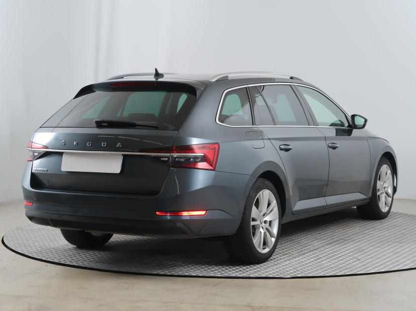Škoda Superb, 2019