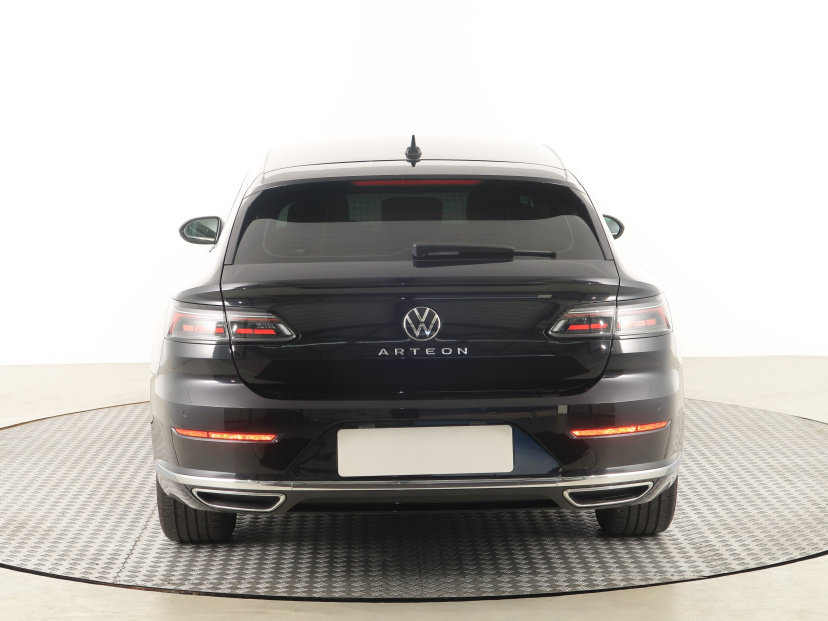 Volkswagen Arteon, 2022