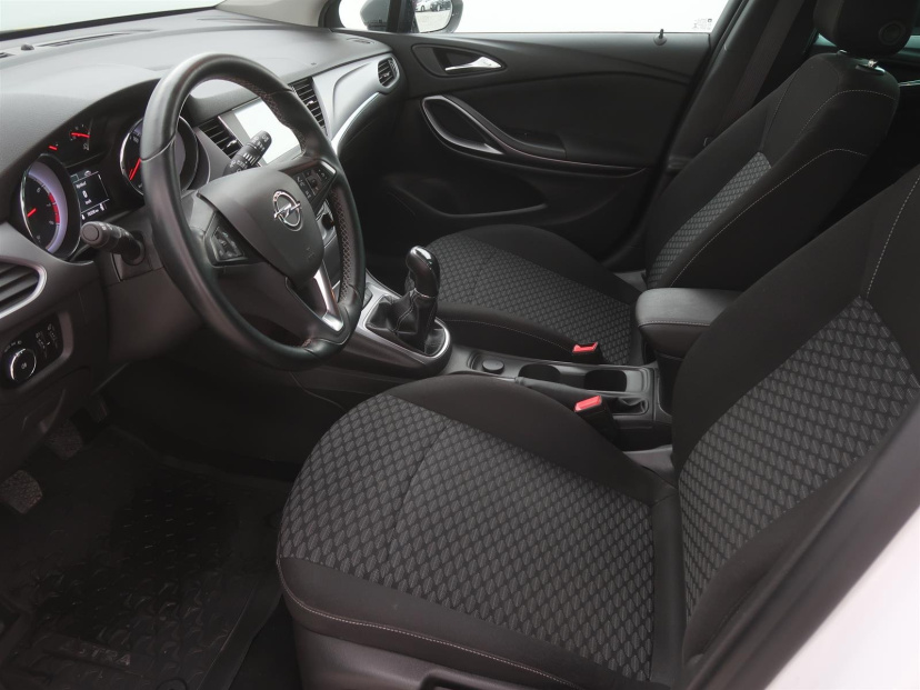 Opel Astra, 2016