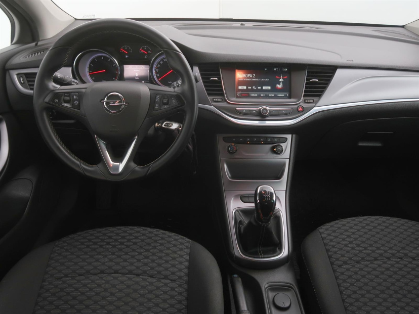 Opel Astra, 2016