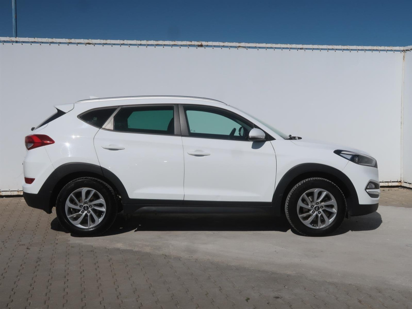 Hyundai Tucson, 2016
